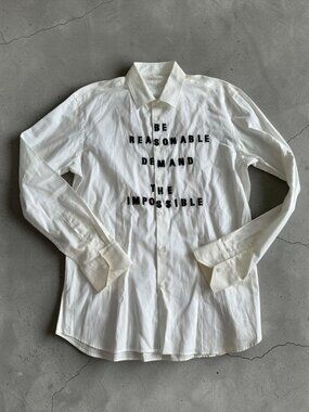 RICHKIDS Women’s Demand the Impossible Button Down Shirt Size Small